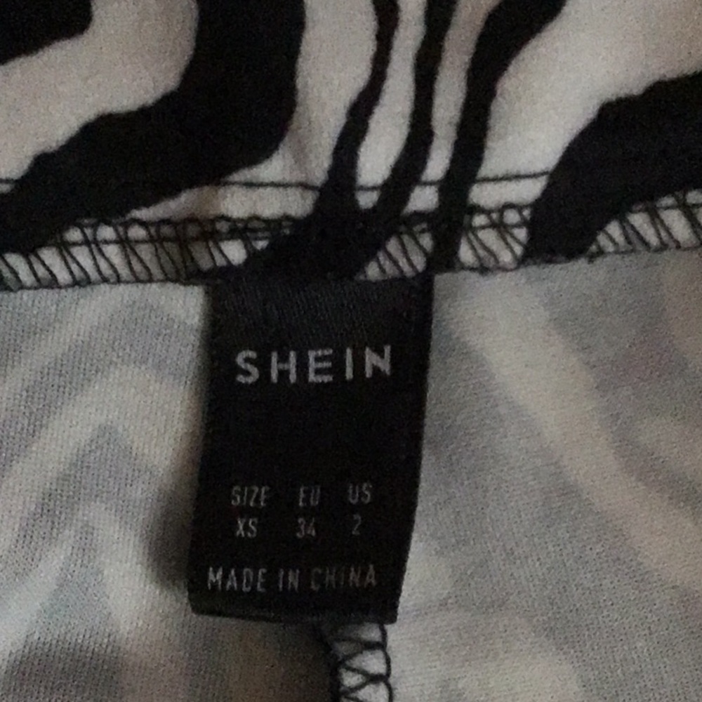 Bell bottom pants - Picture 2 of 3